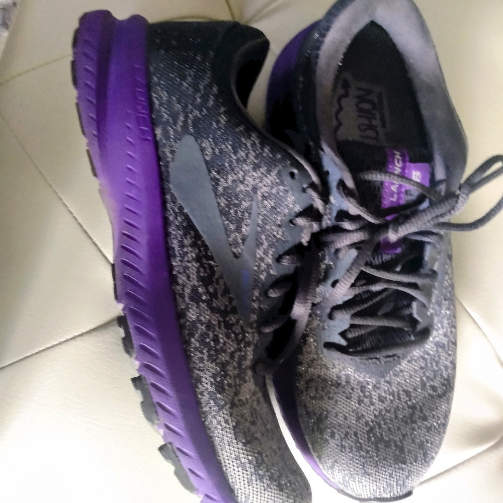 Brooks launch 6
